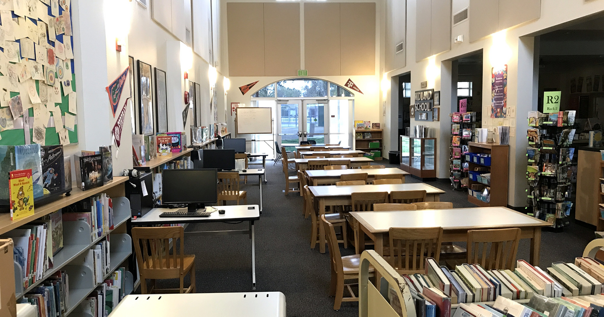 Rent Library in Poway