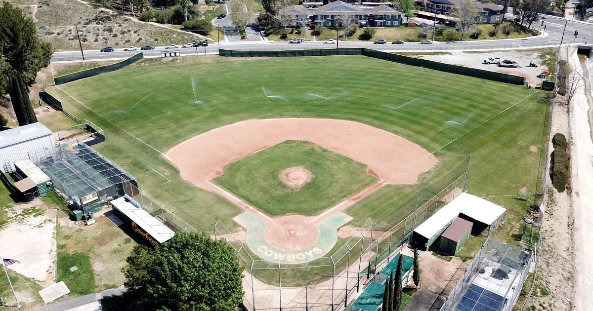 Rent Field Baseball in Canyon Country
