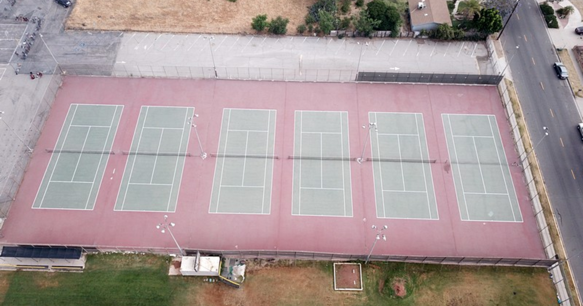 Rent Tennis Courts in Fontana