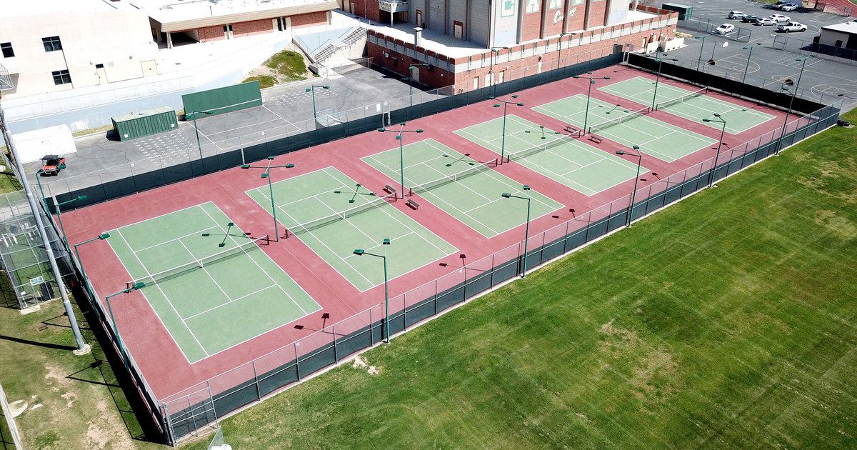 Rent a Tennis Courts in Canyon Country CA 91321