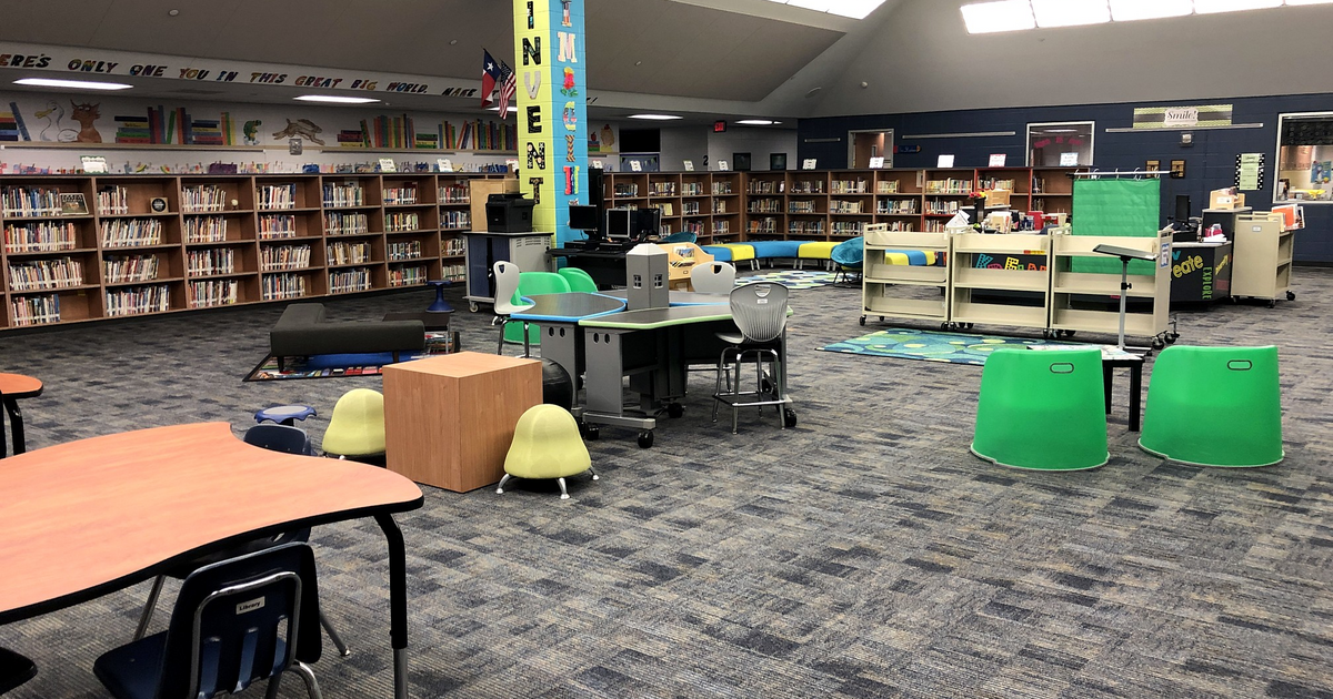 Rent Library in Klein