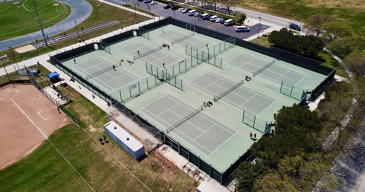Rent Tennis Courts in Oxnard