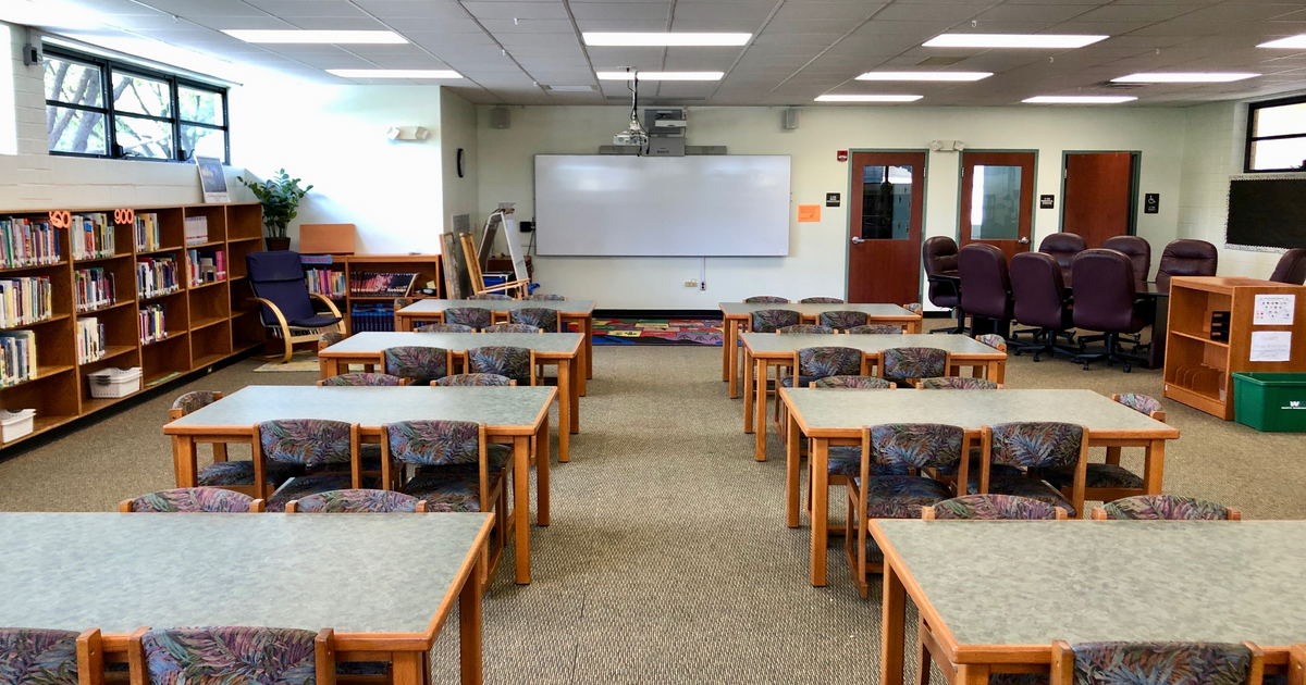 Rent Library in Bradenton