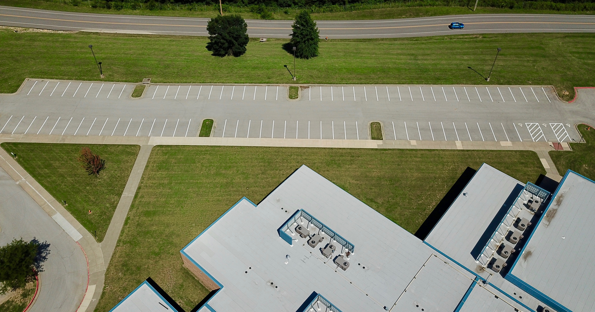 Rent Parking Lot - Side in Independence