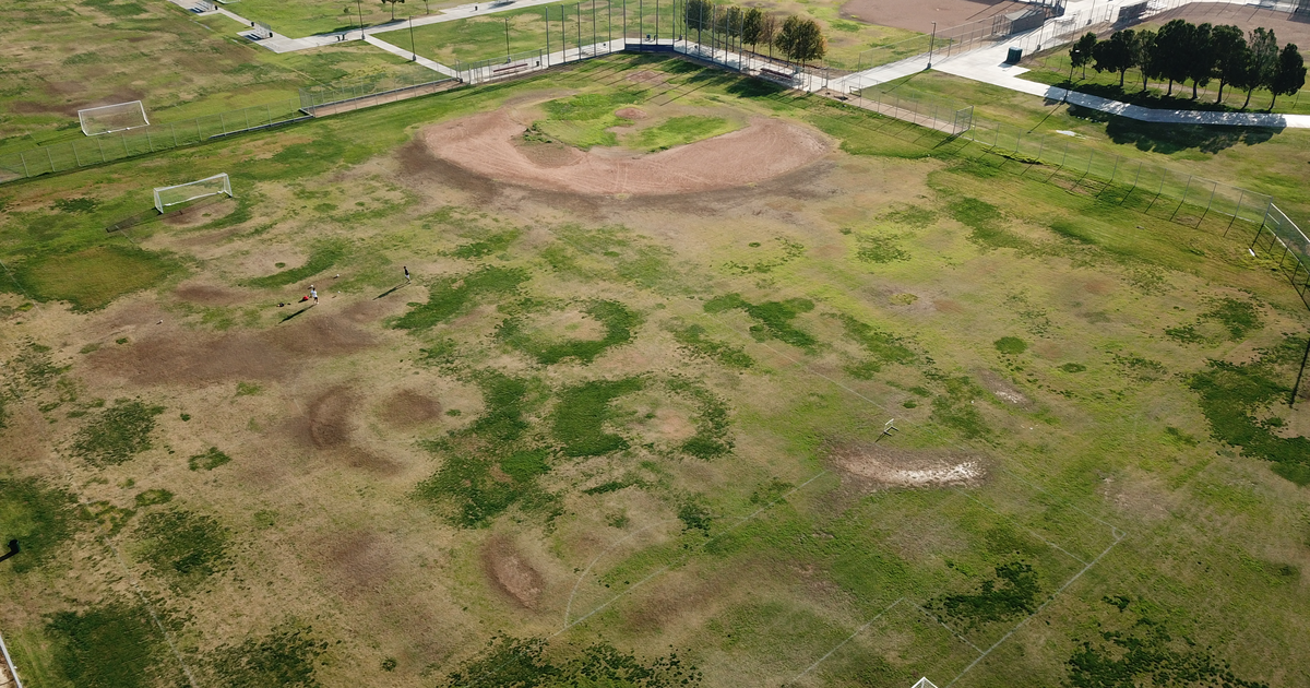 Rent Field - Baseball 2 in Riverside
