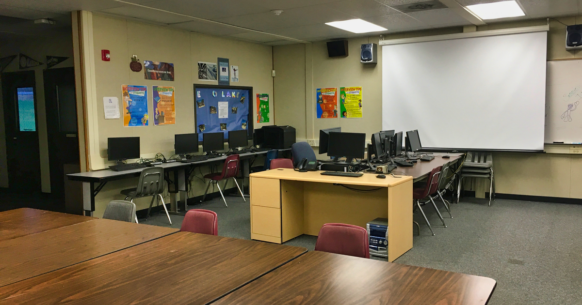 Rent Room 01 - Computer Lab in Diamond Springs