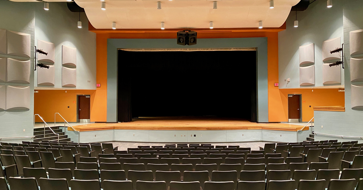 Rent Auditorium / Theater in Mount Dora