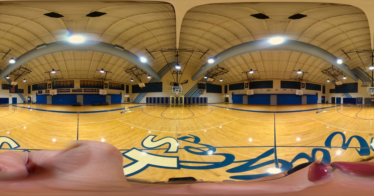 Rent SR HIGH GYMNASIUM in Groveland