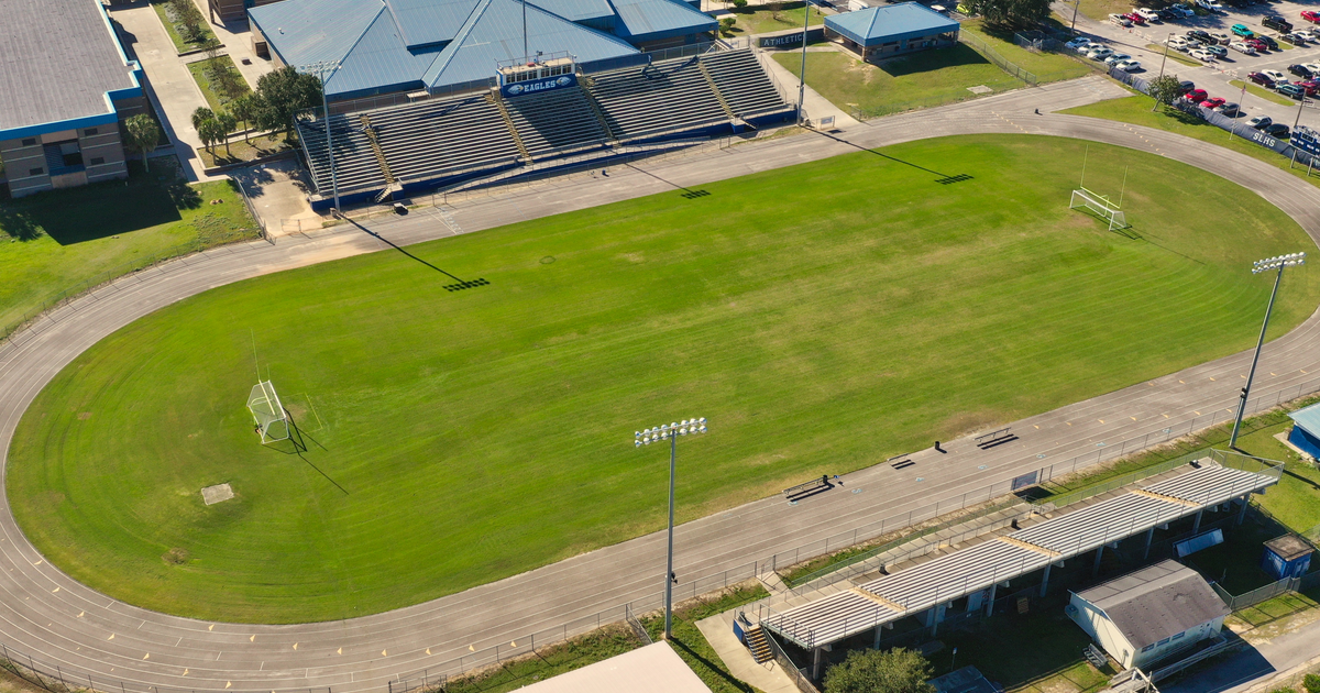 Rent Field Football in Groveland