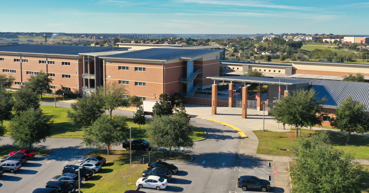 Rent fields, gyms, theaters and more in Clermont