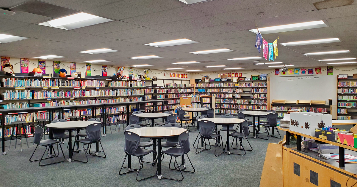Rent Learning Center in Valley Center