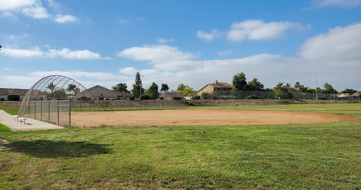 Rent Field - Softball - Intermediate in Oceanside