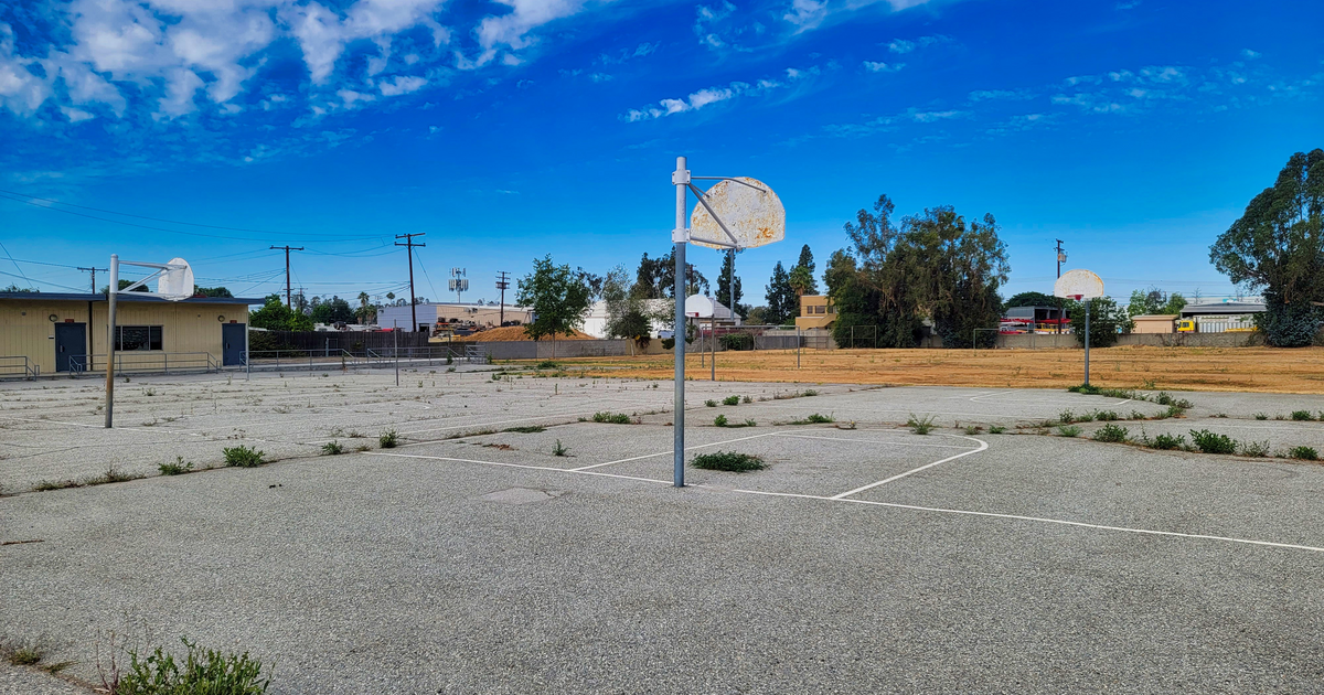 Rent a Basketball Courts (Outdoor) in Azusa CA 91702