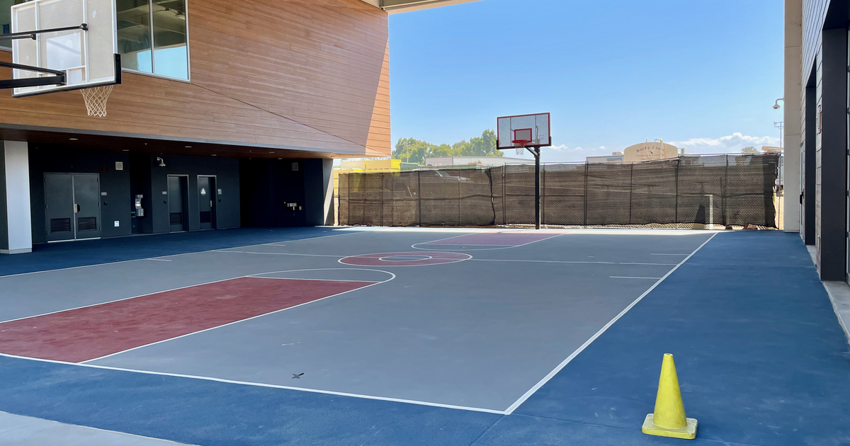 Rent Outdoor Basketball Courts Covered in San Diego