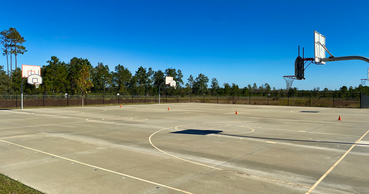 Rent a Blacktop in Pierson FL FL 32180