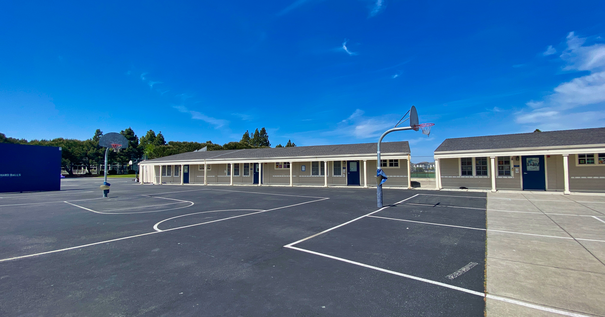 Rent Outdoor Basketball Courts in Redwood City
