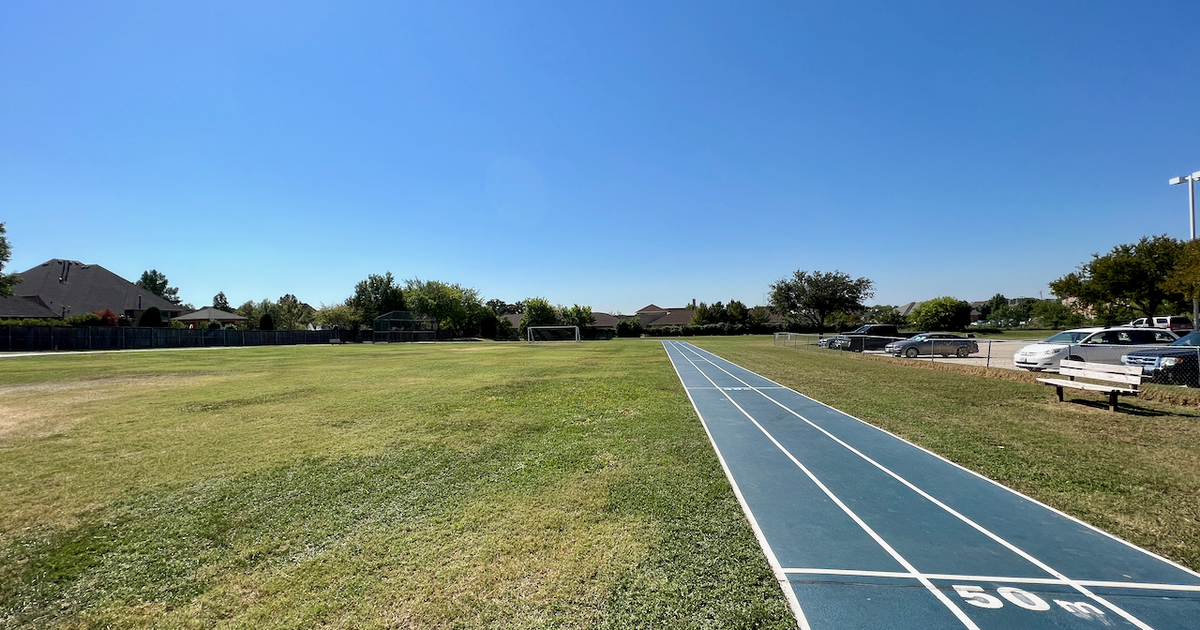 Rent Track in Colleyville