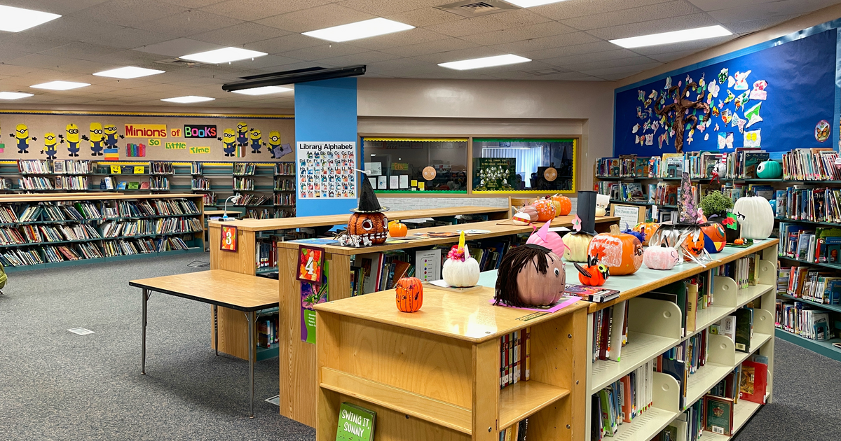 Rent Library in Weston