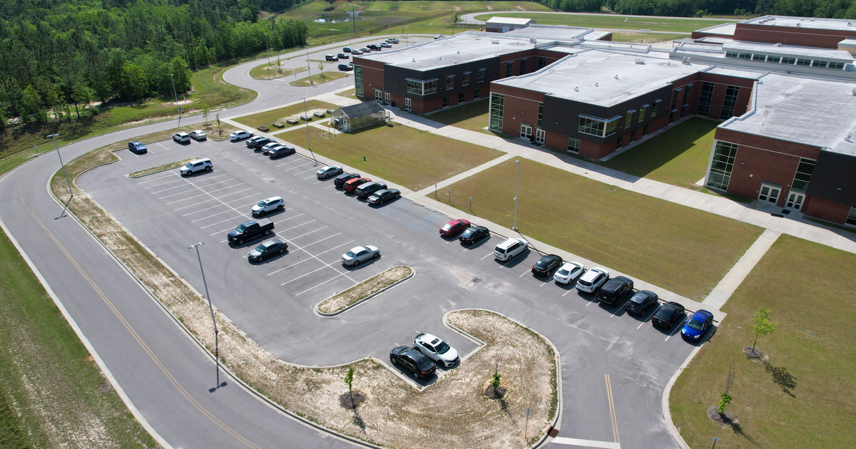 Rent Parking Lot - North in Pelion