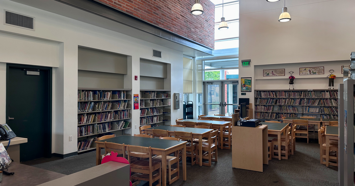 Rent Library in Arcadia
