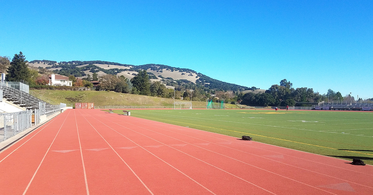 Rent Rubber Track in Novato