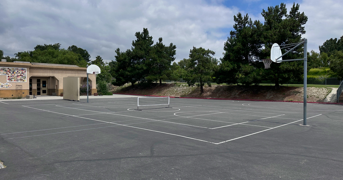 Rent Outdoor Basketball Courts in Aliso Viejo