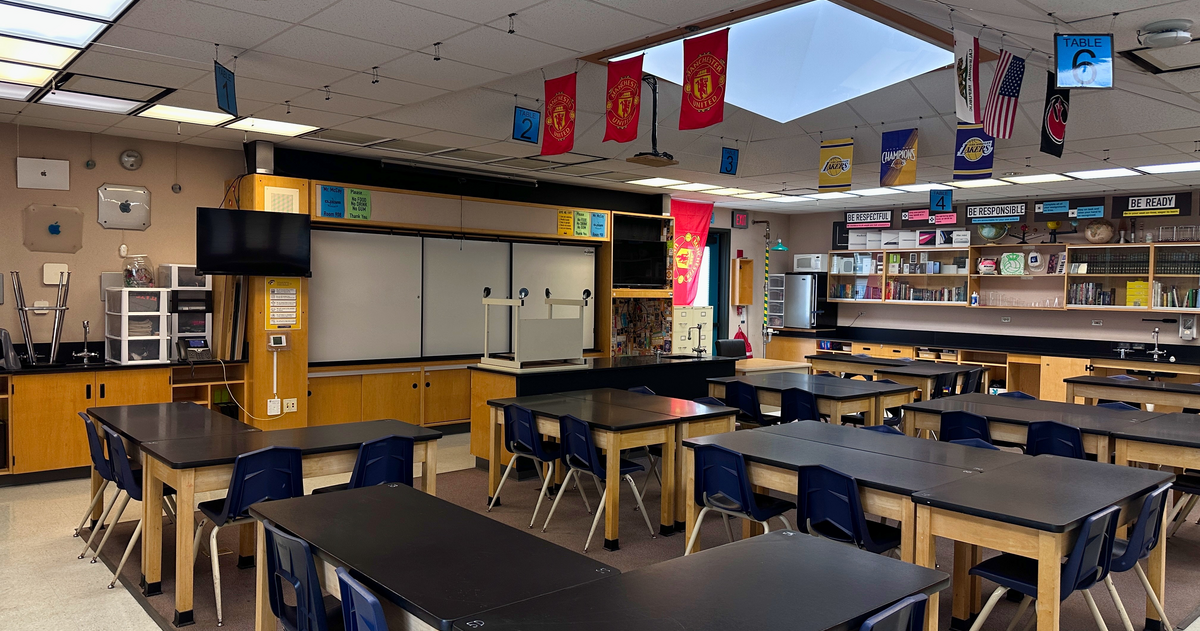 Rent Science Room in Aliso Viejo