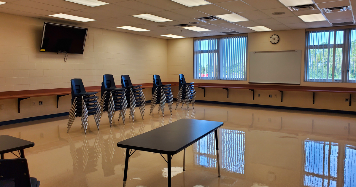 Rent Computer Lab in Spring Hill