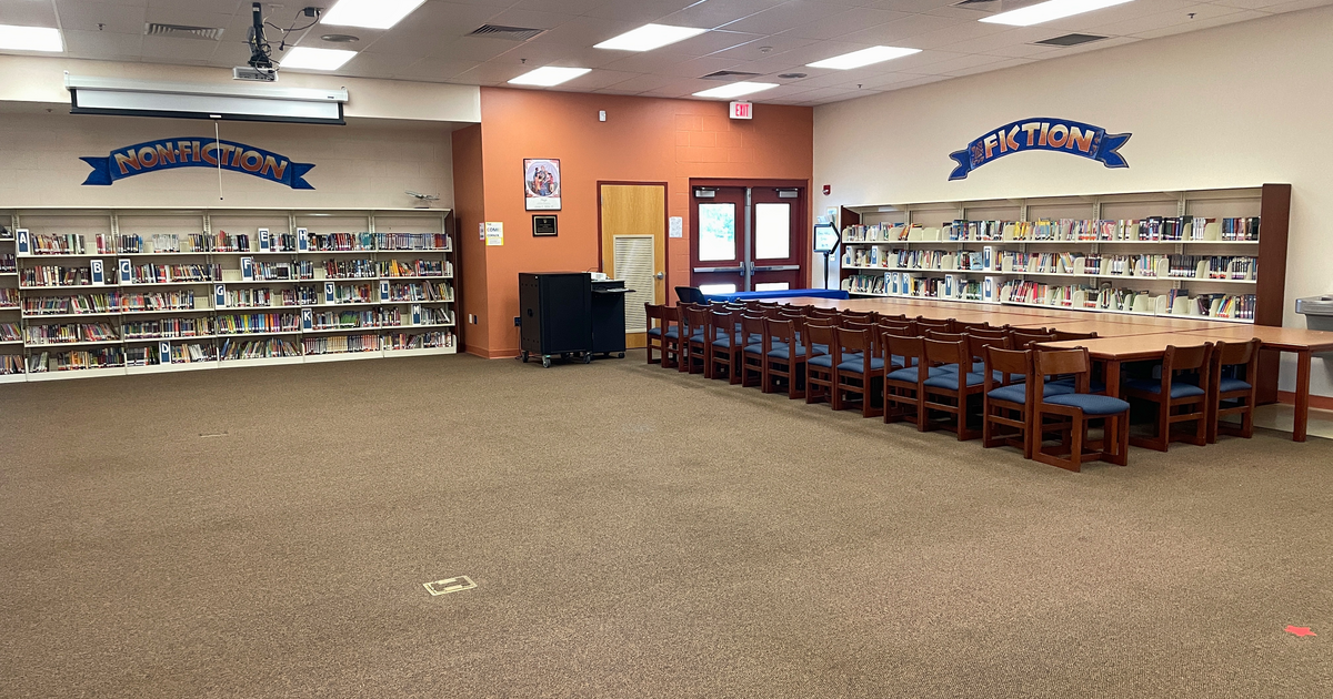 Rent Library in Wesley Chapel