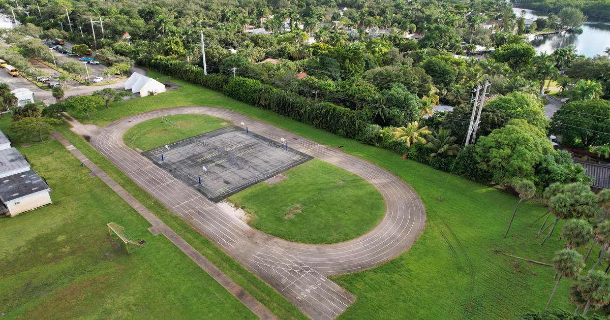 Rent Track in Fort Lauderdale
