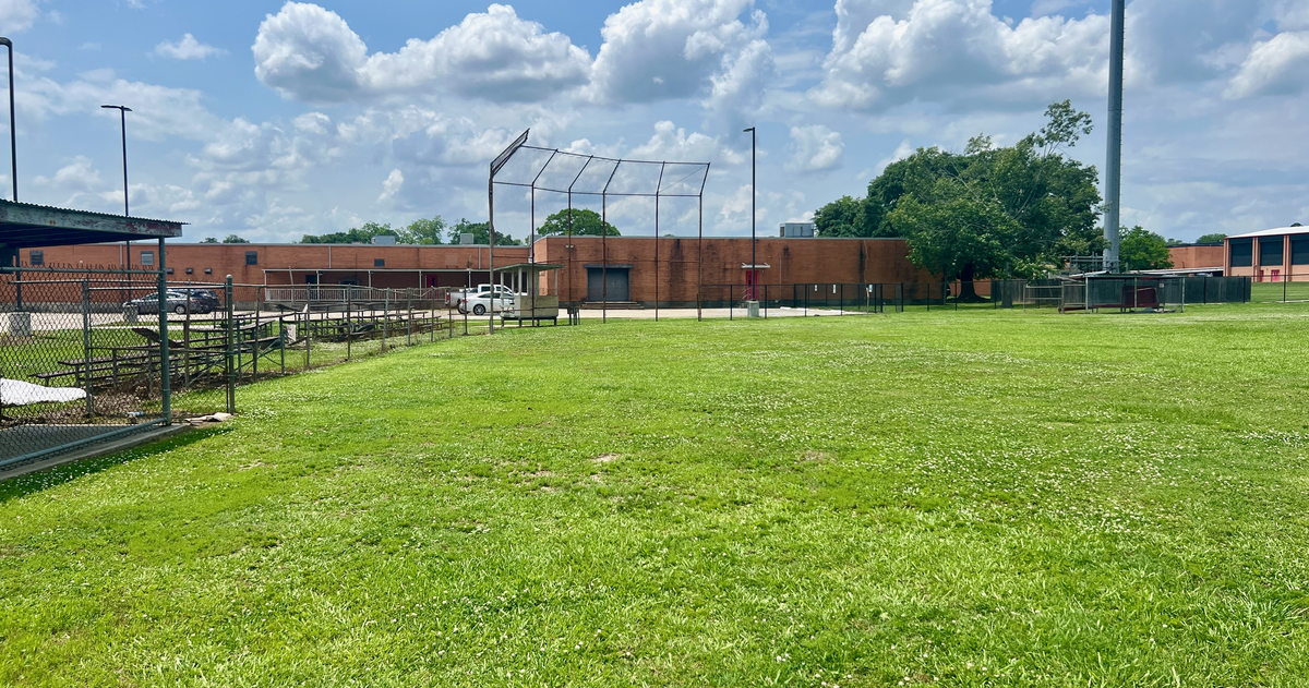 Rent Field - Baseball in Baton Rouge