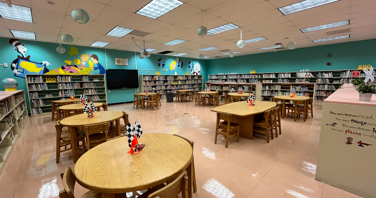 Rent Library in Miami
