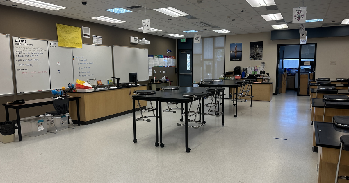 Rent Science Room in Irvine