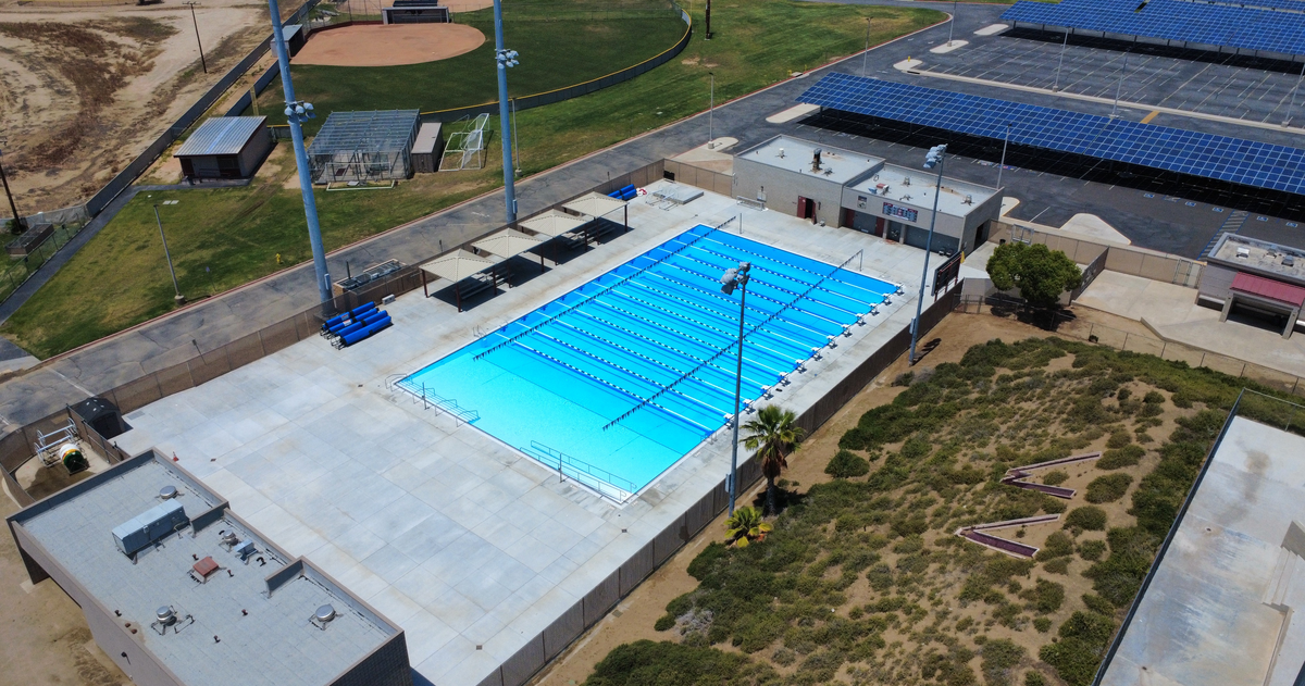 Rent Pool in Hemet