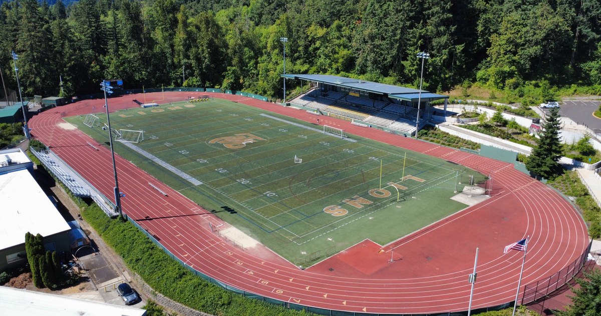 Rent Stadium (Turf) in West Linn
