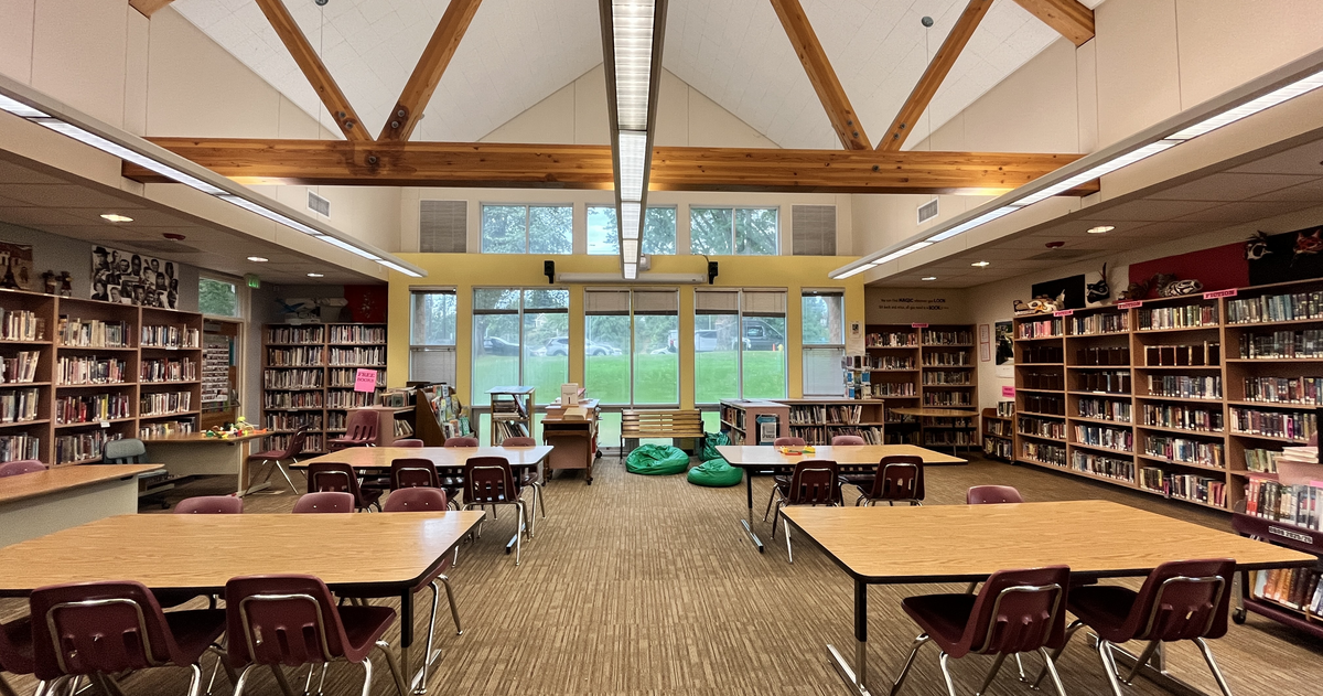 Rent Library in Hood River