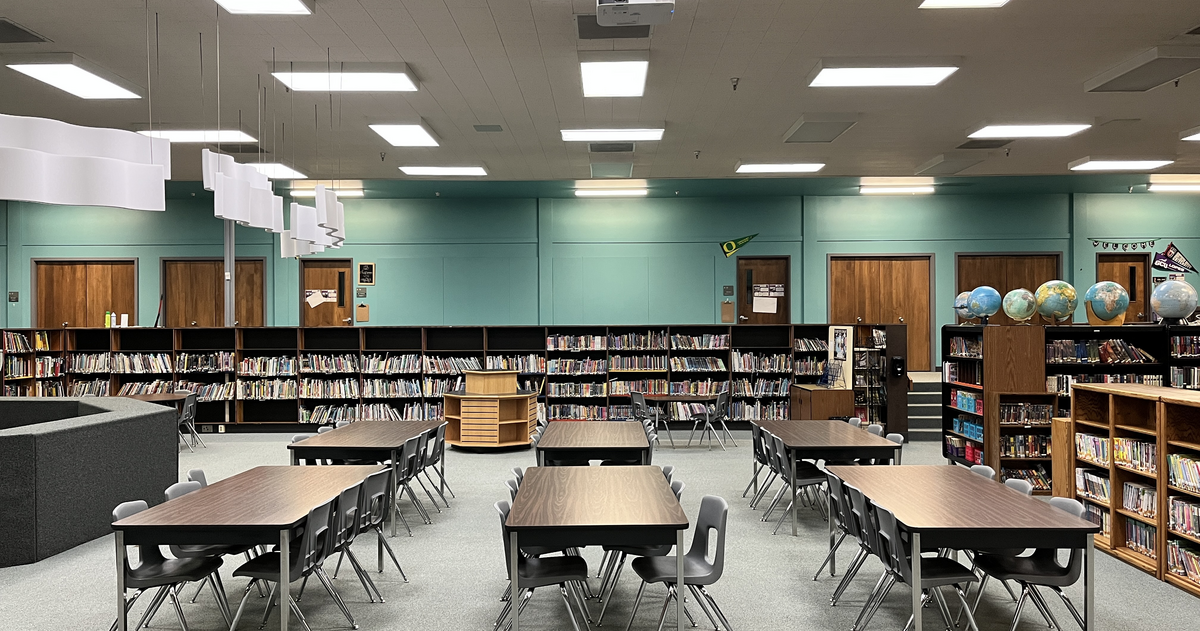 Rent Library in Hood River