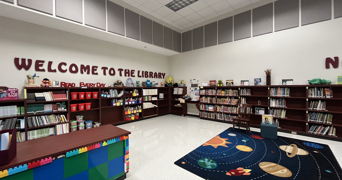 Rent Library in Humble