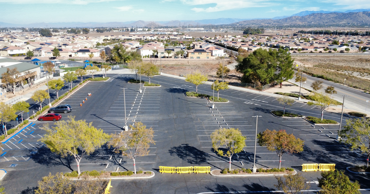 Rent Parking Lot in Sun City