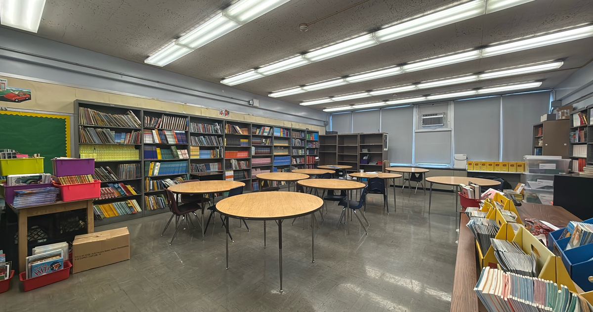 Rent Resource Room in Chicago